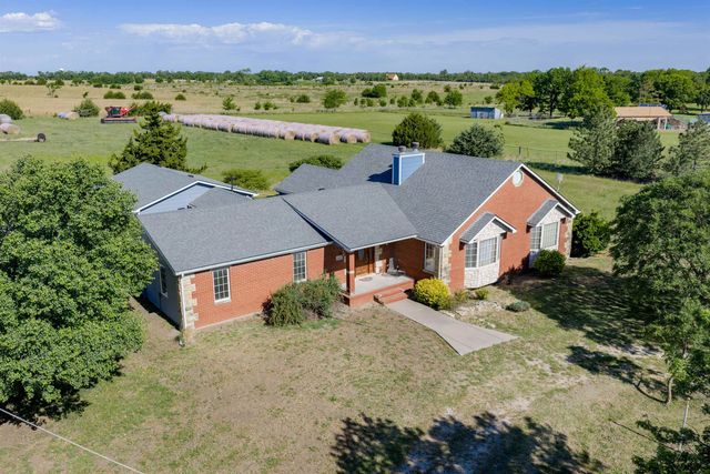 19447 SW Meadowlark Rd, Rose Hill, KS 67133