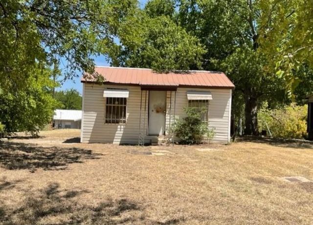312 Alexander Lane, Bridgeport, TX 76426
