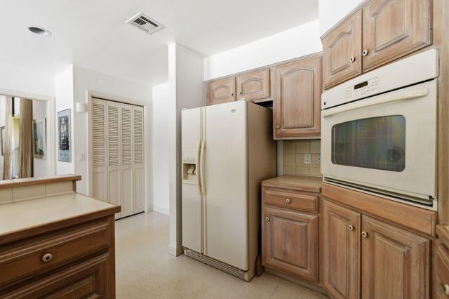 6980 SE Winged Foot Drive, Stuart, FL 34997