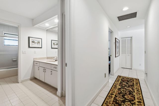 6980 SE Winged Foot Drive, Stuart, FL 34997