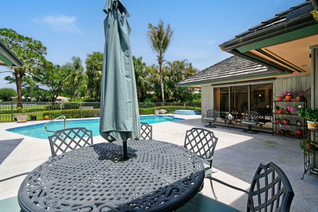 6980 SE Winged Foot Drive, Stuart, FL 34997