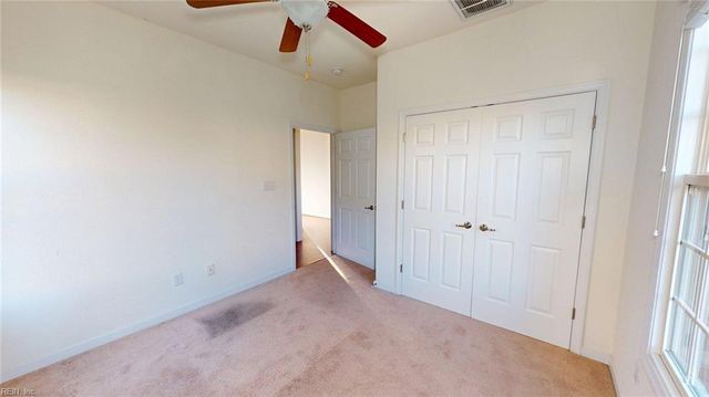 519 Dunning LN, Chesapeake, VA 23322