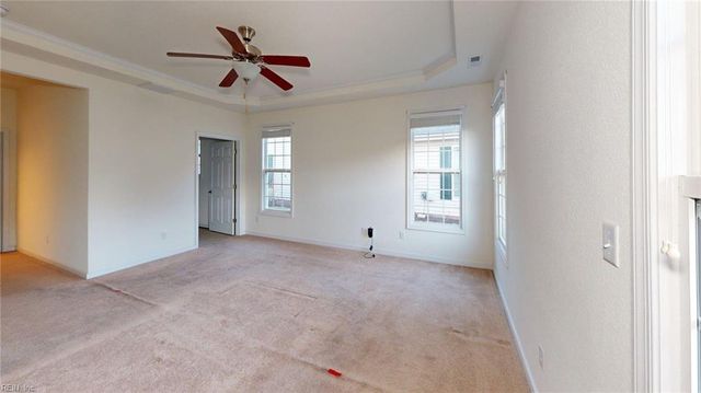 519 Dunning LN, Chesapeake, VA 23322