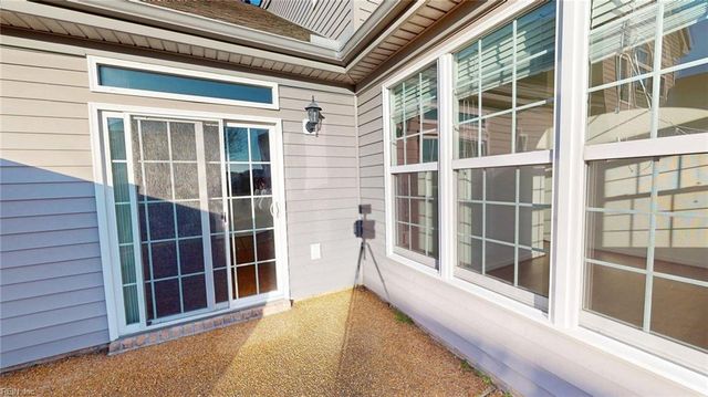 519 Dunning LN, Chesapeake, VA 23322