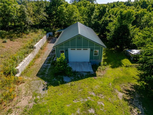 3959 County Road 811, Green Forest, AR 72638
