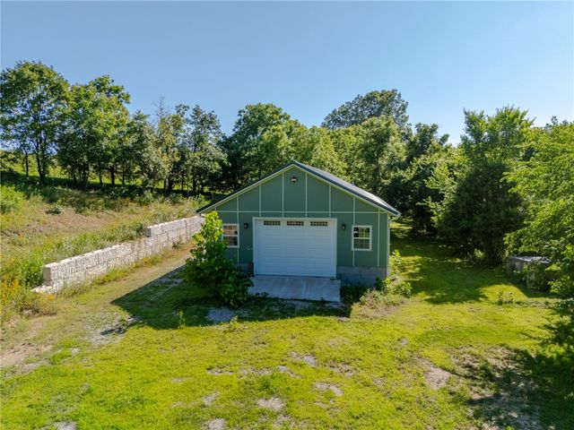 3959 County Road 811, Green Forest, AR 72638