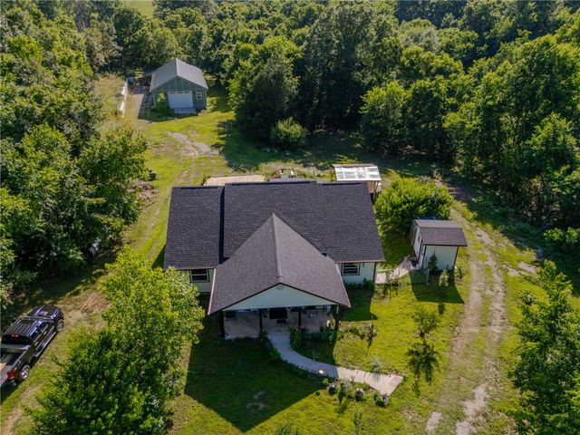 3959 County Road 811, Green Forest, AR 72638