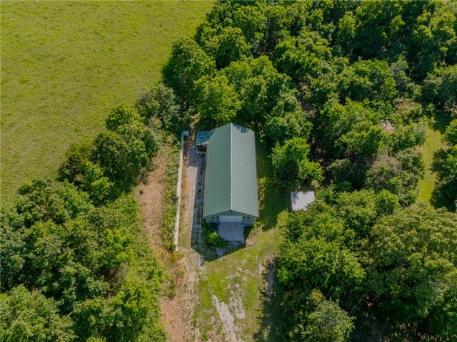 3959 County Road 811, Green Forest, AR 72638