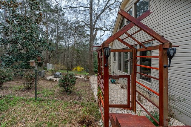 227 Liberty Highway, Liberty, SC 29657