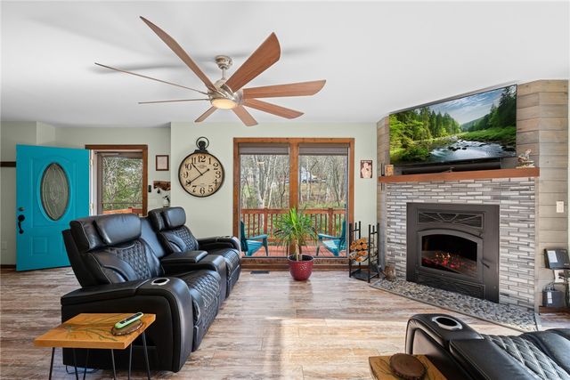 227 Liberty Highway, Liberty, SC 29657