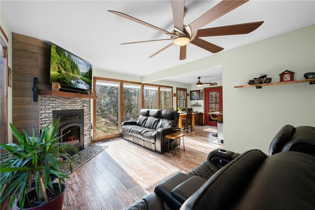 227 Liberty Highway, Liberty, SC 29657