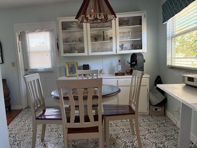 101 CAMBRIDGE TRAIL 200, Sun City Center, FL 33573