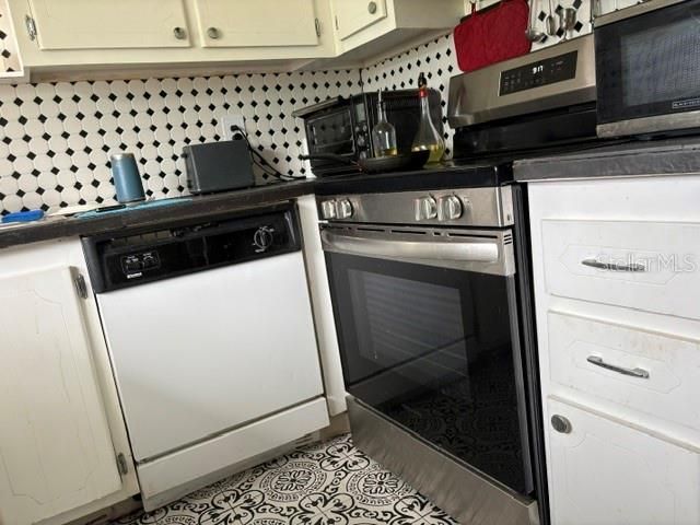 101 CAMBRIDGE TRAIL 200, Sun City Center, FL 33573