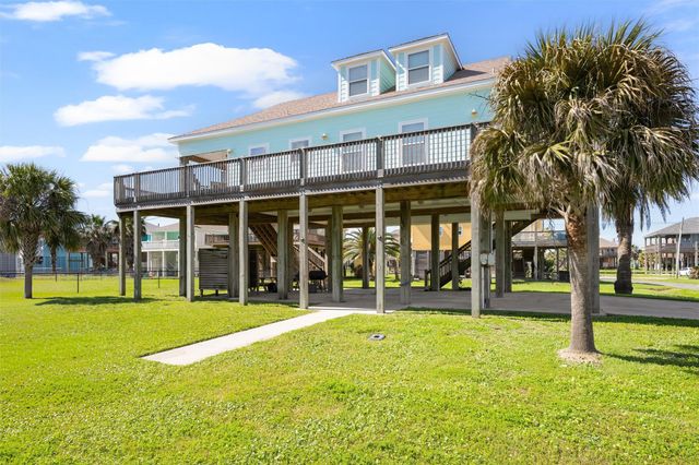 2011 Vista, Crystal Beach, TX 77650