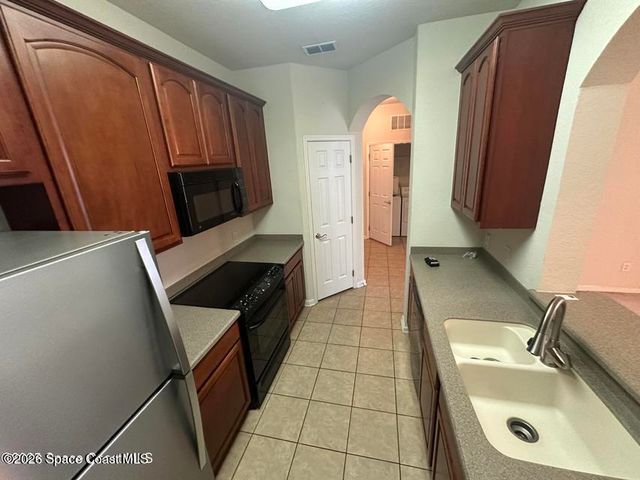 1626 Peregrine Circle 305, Rockledge, FL 32955