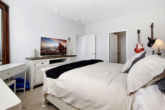 5017 Benelli Dr, Lebanon, TN 37090