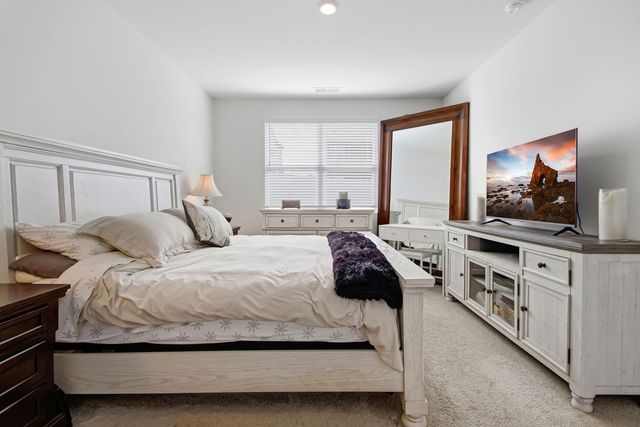 5017 Benelli Dr, Lebanon, TN 37090