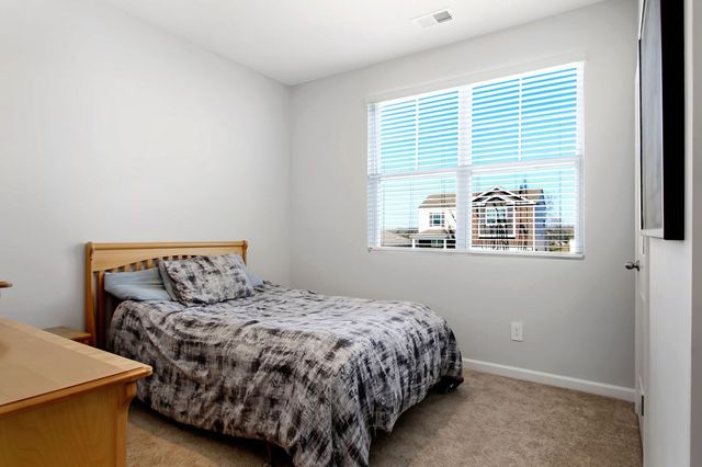 5017 Benelli Dr, Lebanon, TN 37090