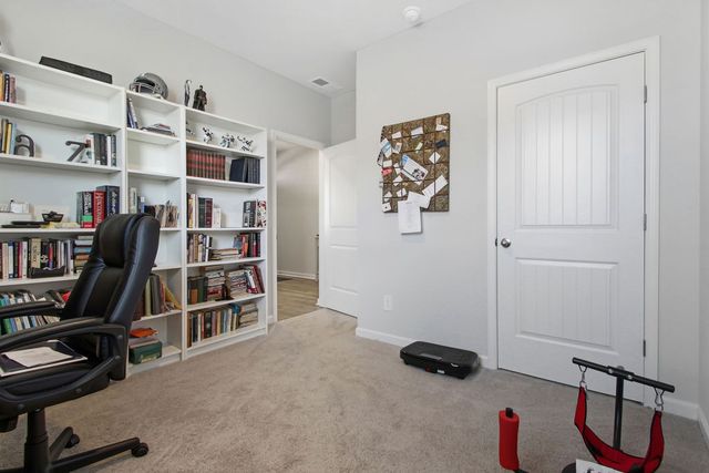 5017 Benelli Dr, Lebanon, TN 37090