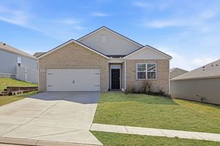 5017 Benelli Dr, Lebanon, TN 37090