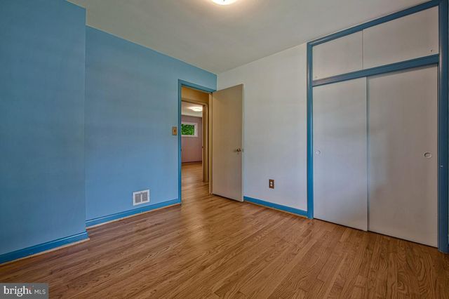 9937 FERNDALE AVE, Columbia, MD 21046