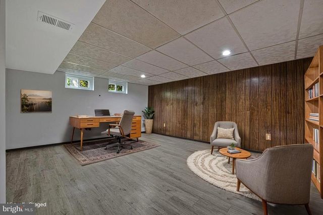 9937 FERNDALE AVE, Columbia, MD 21046