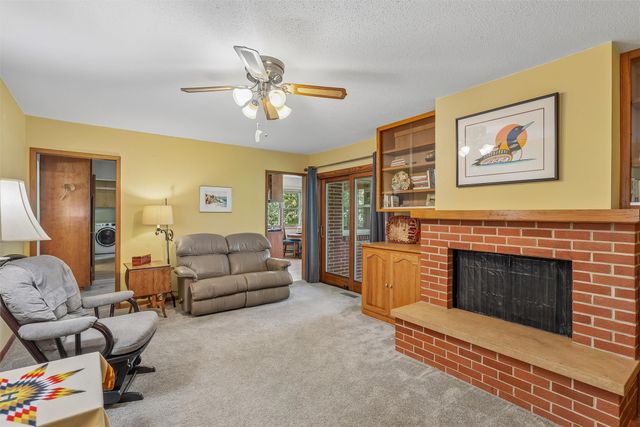 416 N 11th Street Place, Adel, IA 50003