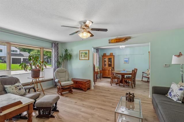 416 N 11th Street Place, Adel, IA 50003