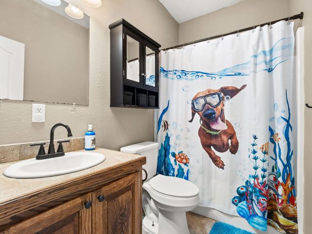 183 Lemay Stephens Rd, Leesville, LA 71446