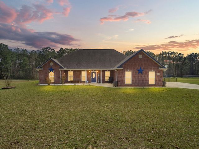 183 Lemay Stephens Rd, Leesville, LA 71446