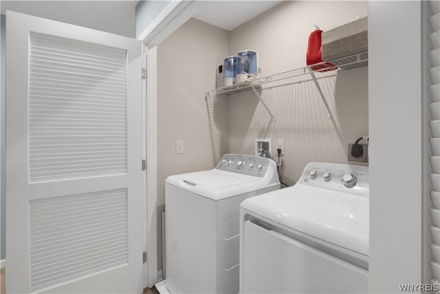 126 South Drive, West Seneca, NY 14218