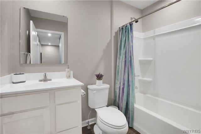 126 South Drive, West Seneca, NY 14218