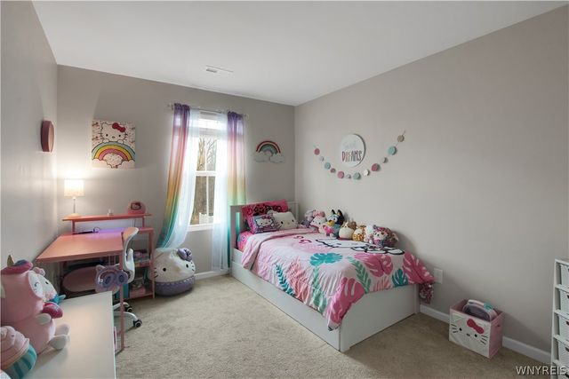 126 South Drive, West Seneca, NY 14218