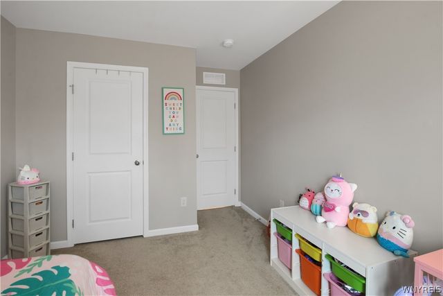 126 South Drive, West Seneca, NY 14218