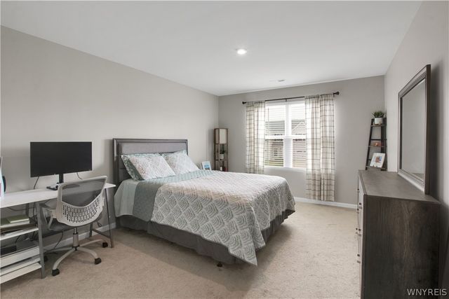 126 South Drive, West Seneca, NY 14218