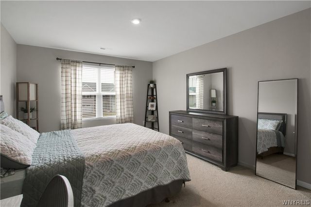 126 South Drive, West Seneca, NY 14218