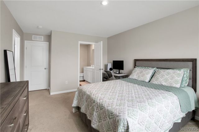 126 South Drive, West Seneca, NY 14218