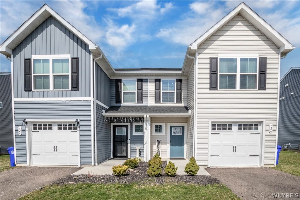 126 South Drive, West Seneca, NY 14218