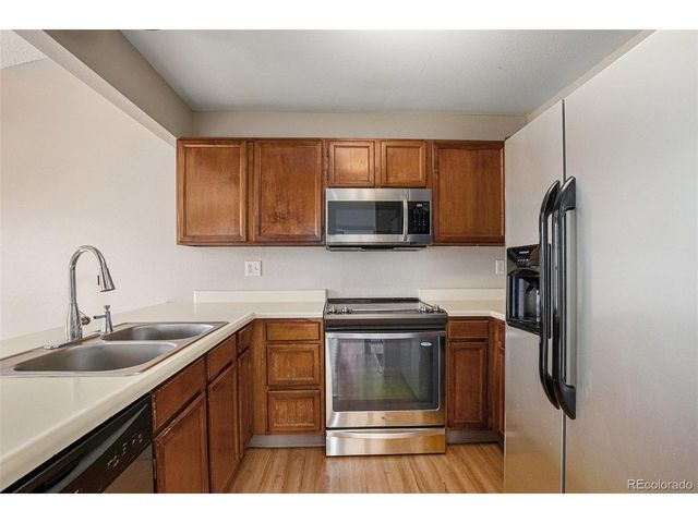 19525 E Bates Ave, Aurora, CO 80013