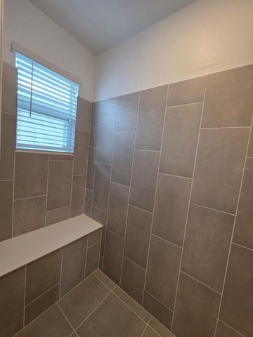 5637 NINA WAY, St Cloud, FL 34771