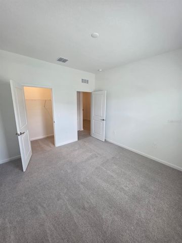 5637 NINA WAY, St Cloud, FL 34771