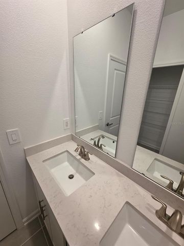 5637 NINA WAY, St Cloud, FL 34771