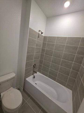 5637 NINA WAY, St Cloud, FL 34771