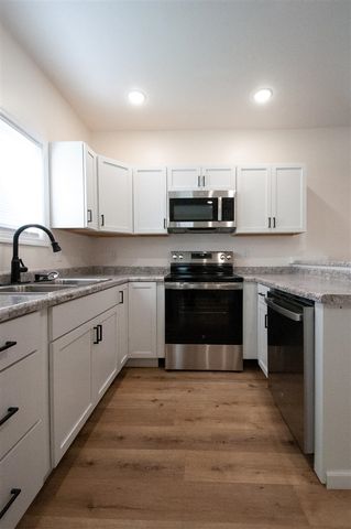 56 Lathrop Avenue, Battle Creek, MI 49014