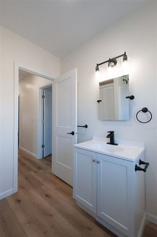 56 Lathrop Avenue, Battle Creek, MI 49014