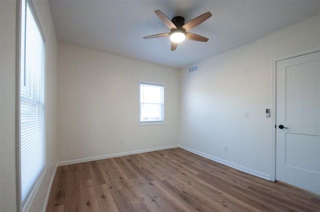 56 Lathrop Avenue, Battle Creek, MI 49014