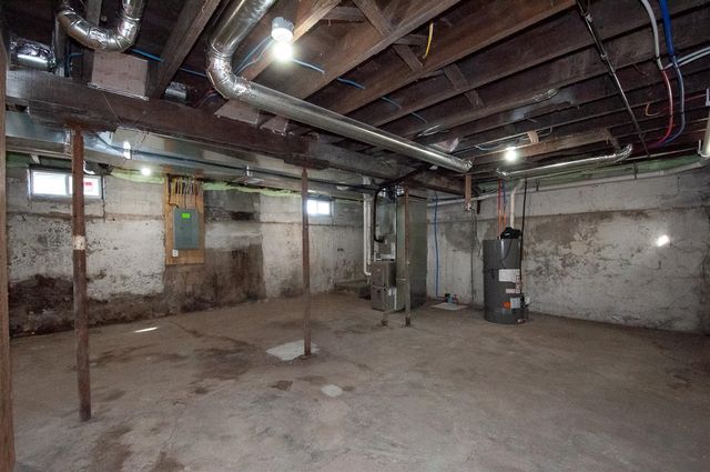 56 Lathrop Avenue, Battle Creek, MI 49014