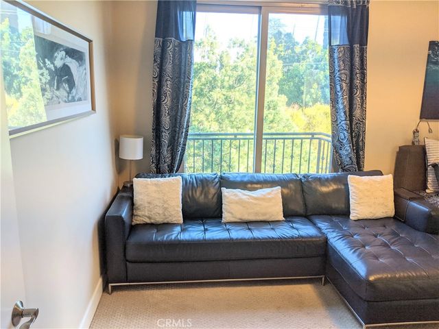 13260 Landale Street, Sherman Oaks, CA 91423