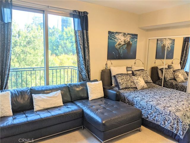 13260 Landale Street, Sherman Oaks, CA 91423