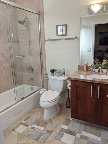 13260 Landale Street, Sherman Oaks, CA 91423